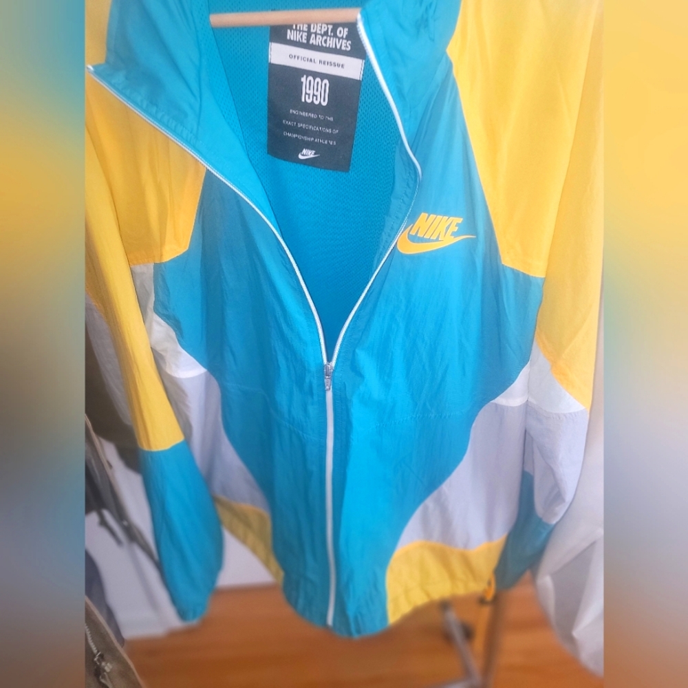 Nike Windbreaker Reissue
